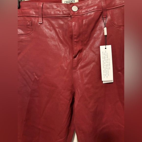 ❤️ HOST PICK ❤️ L’Agence Ruth High Rise Straight Jeans NWT 34 - Picture 9 of 10